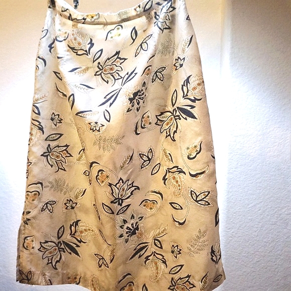 Paisley Silk Midi Pencil Skirt - Picture 3 of 8